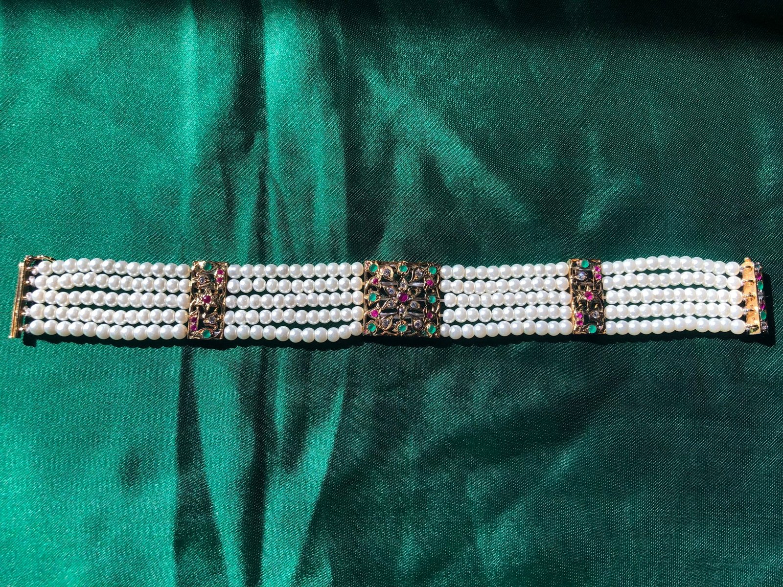 Marjaan Bracelet (Ruby+Emerald) - Image 3